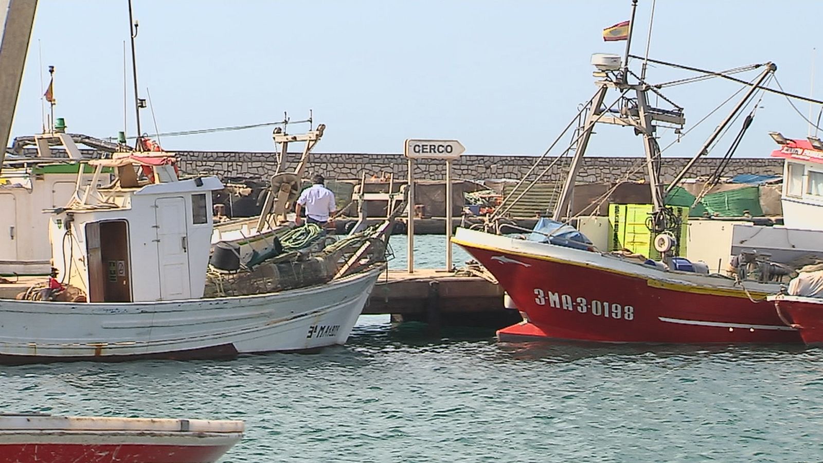 Los pescadores vuelven a faenar - Ver ahora