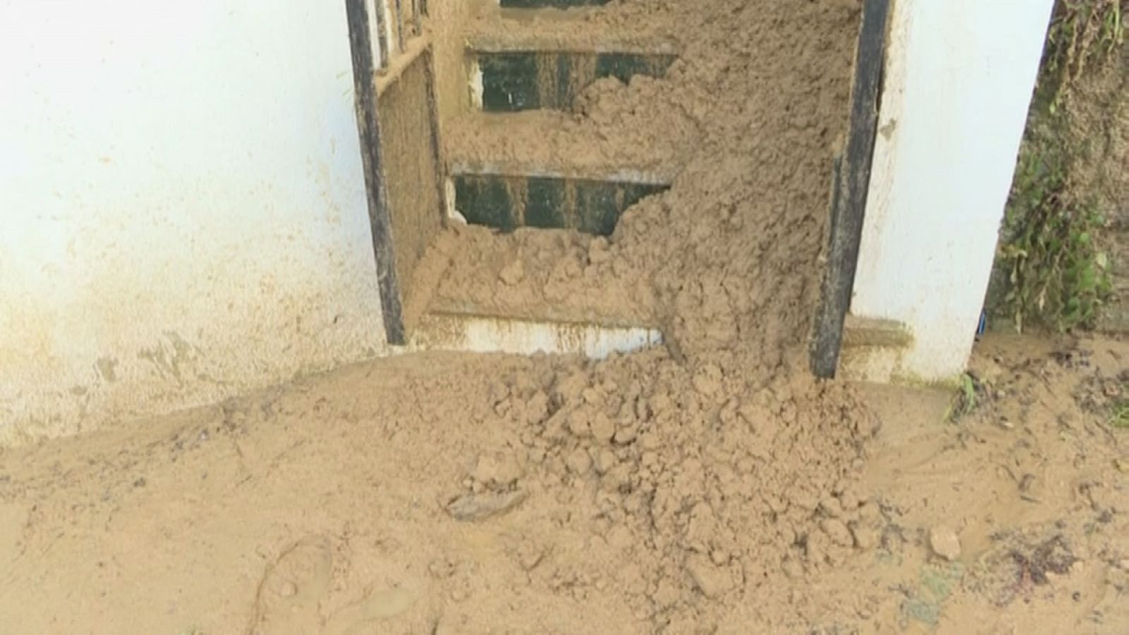 Tromba de agua en Setenil de las Bodegas - Ver ahora