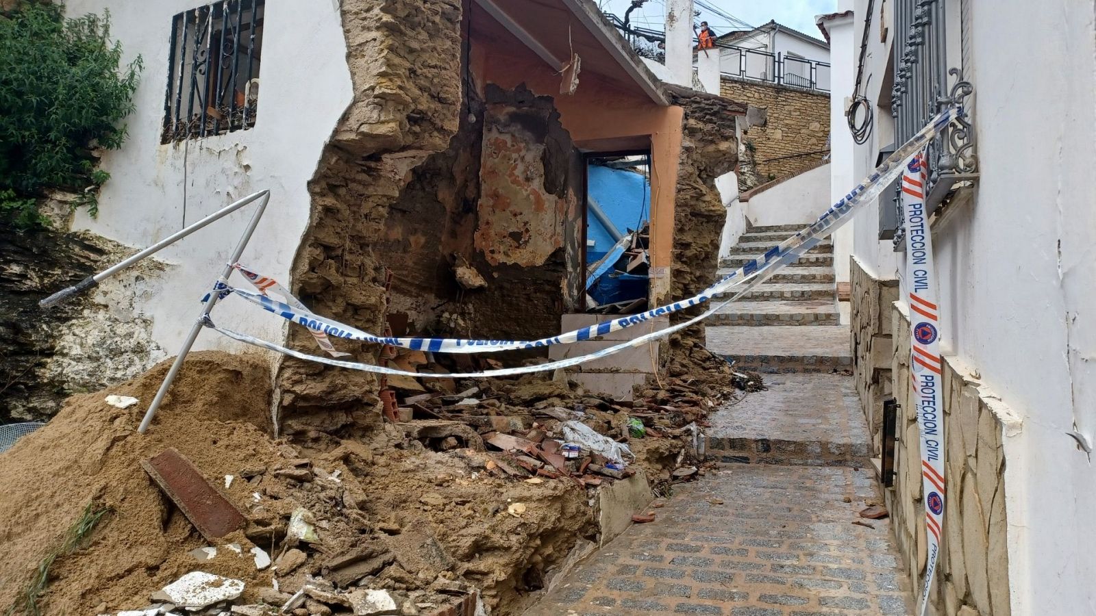 La localidad gaditana de Setenil de las Bodegas "completamente arrasado tras las lluvias" - Ver ahora