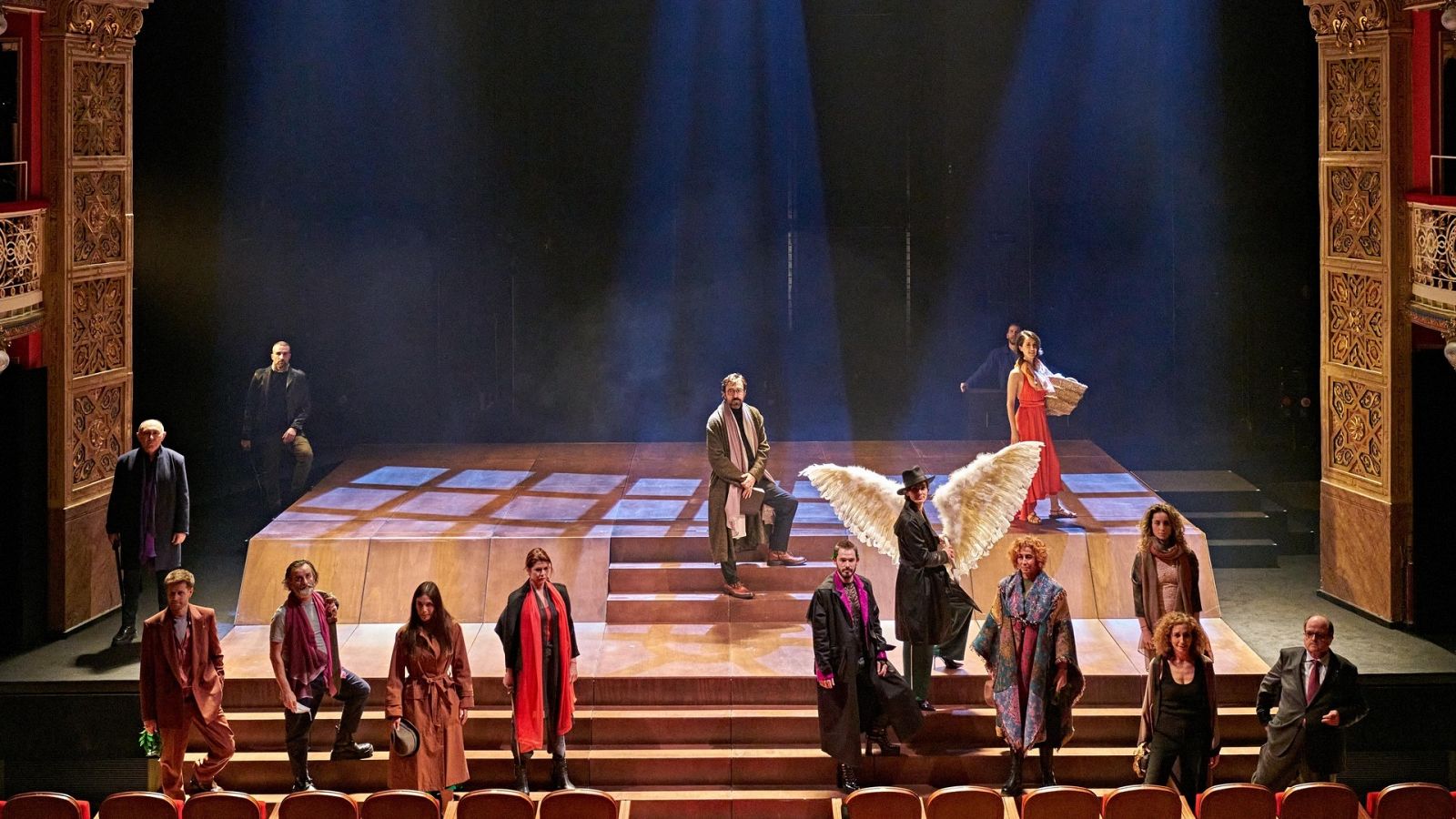 Atención Obras - Lo fingido verdadero - ver ahora