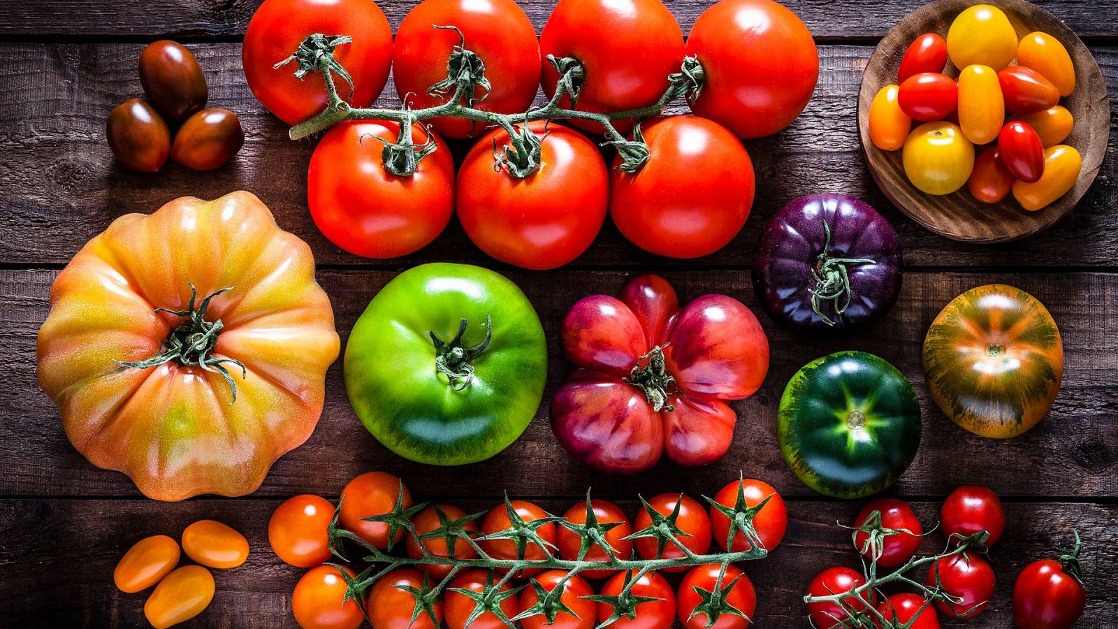 Analizamos el tomate y los mitos de esta fruta-verdura