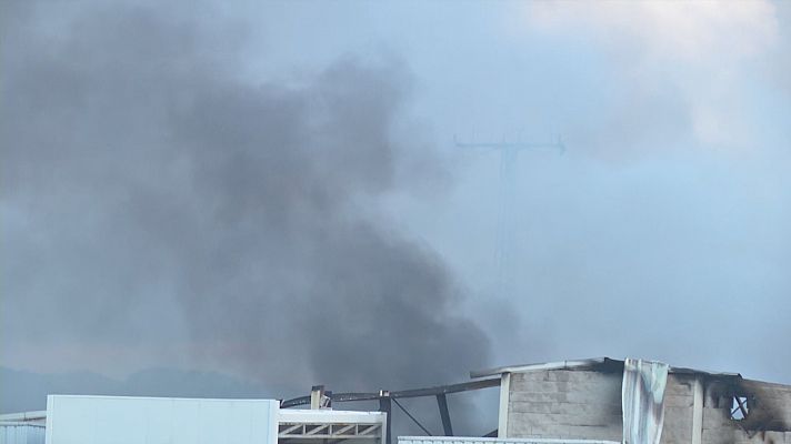 Explosión en nave industrial en Morón de la Frontera