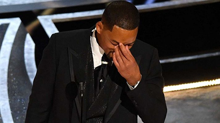 Will Smith abandona la Academia de Hollywood tras su bofetada a Chris Rock