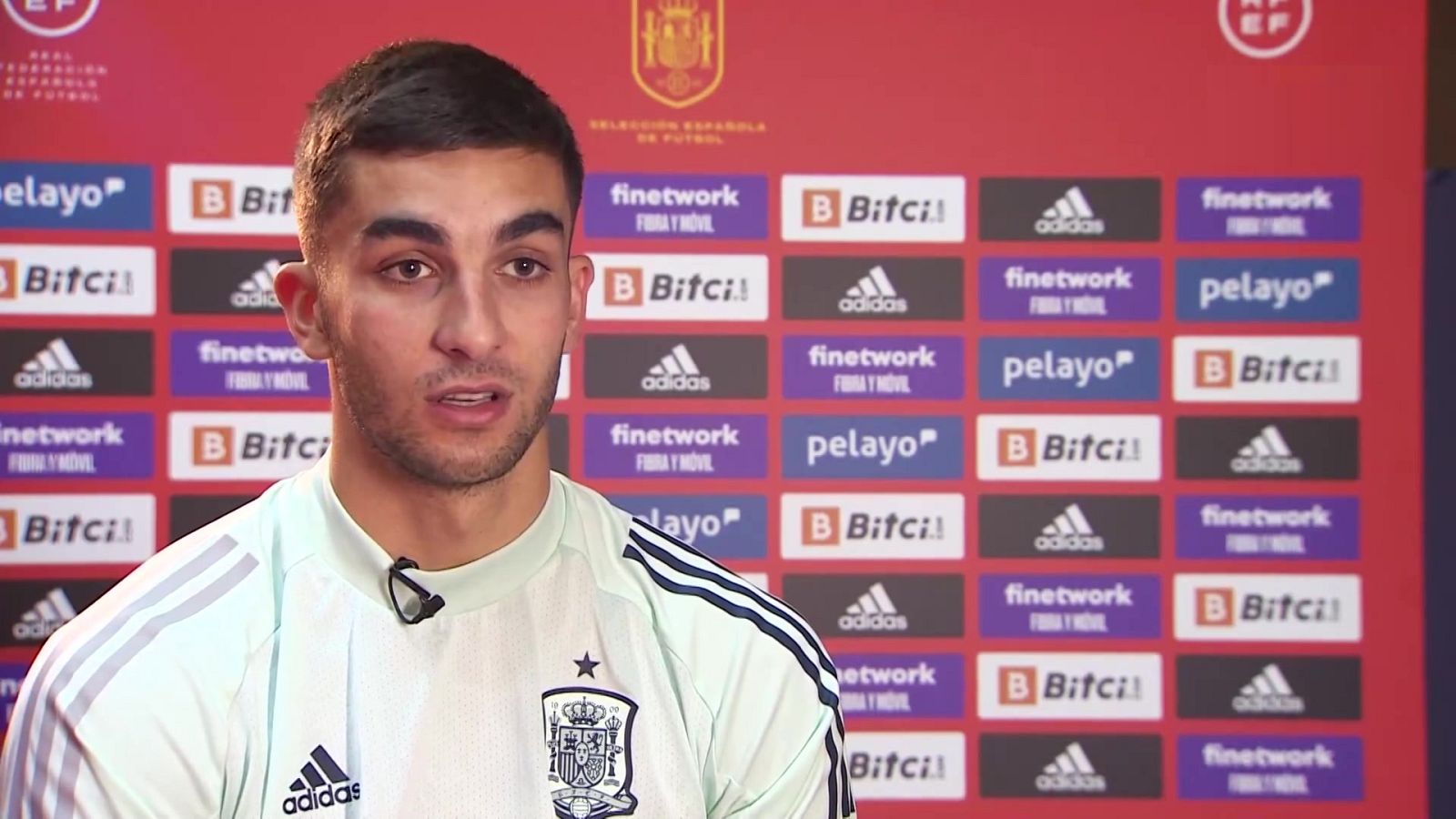 Fútbol - Entrevista Ferran Torres - ver ahora