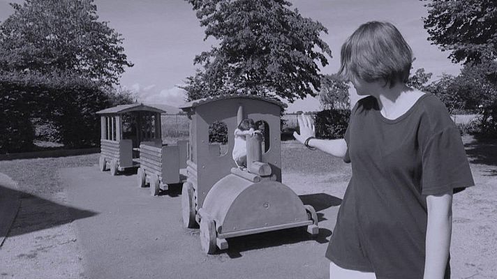 La noche temática - Volunturismo, el negocio del turismo humanitario