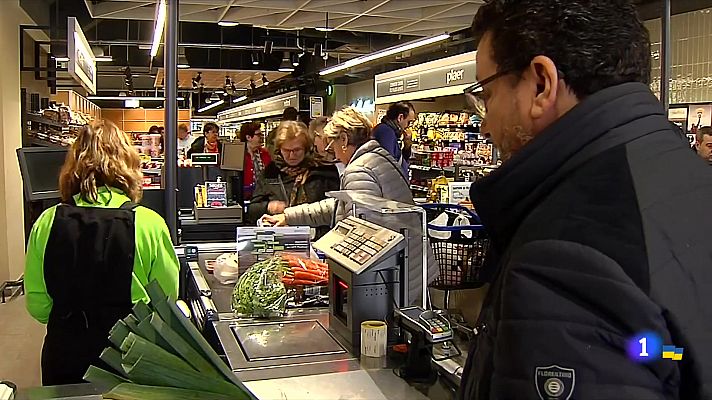 L'Informatiu - Exprimir fins l'últim euro per fer la compra