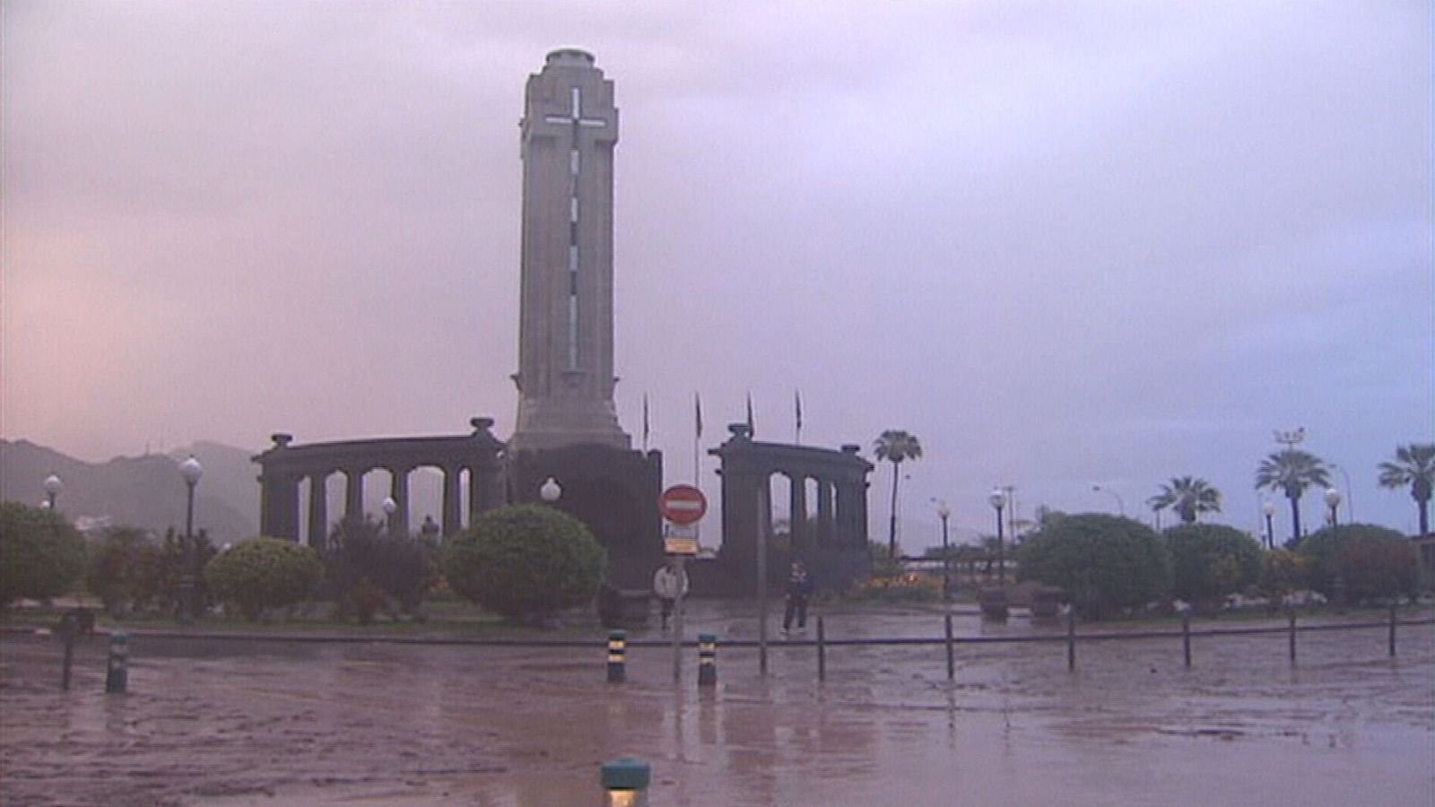 Santa Cruz sucumbió bajo la lluvia