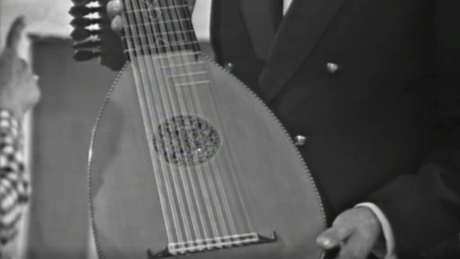 Ismael y la banda del Mirlitón - De la Edad Media al Barroco. Instrumentos musicales - Ismael y la banda del Mirlitón | Ver