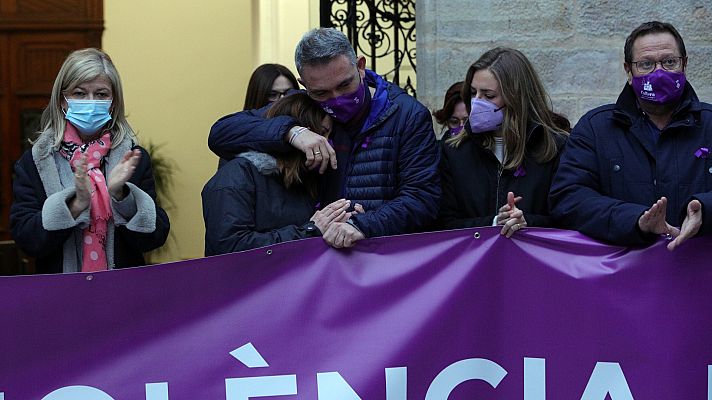 Telediario 2 - Un contradicción del sistema judicial permitió al presunto parricida de Sueca mantener el régimen de visitas con su hijo