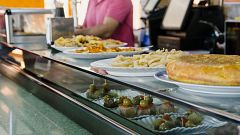 ¿Están en peligro las tapas gratuitas? Su origen en nuestro país se sitúa en la Edad Media
