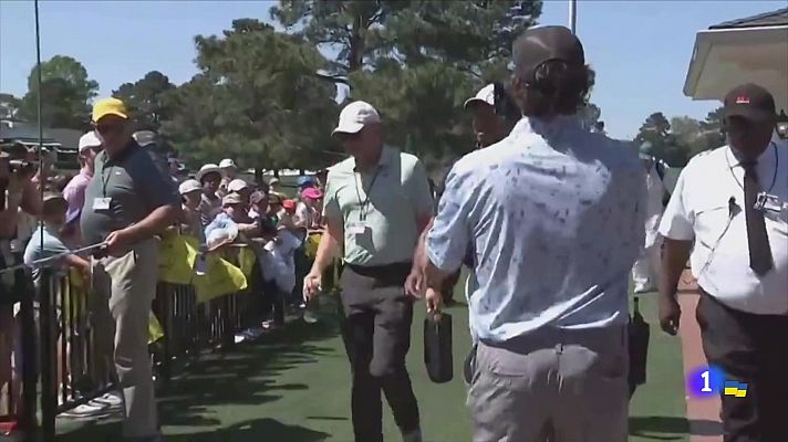 Tiger Woods planea su vuelta al golf tras su grave accidente