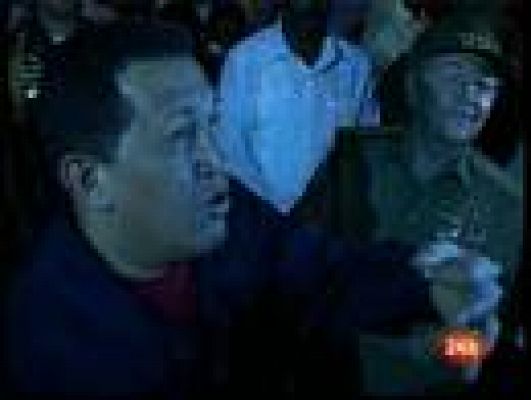 Chávez espera que reaparezca Fidel