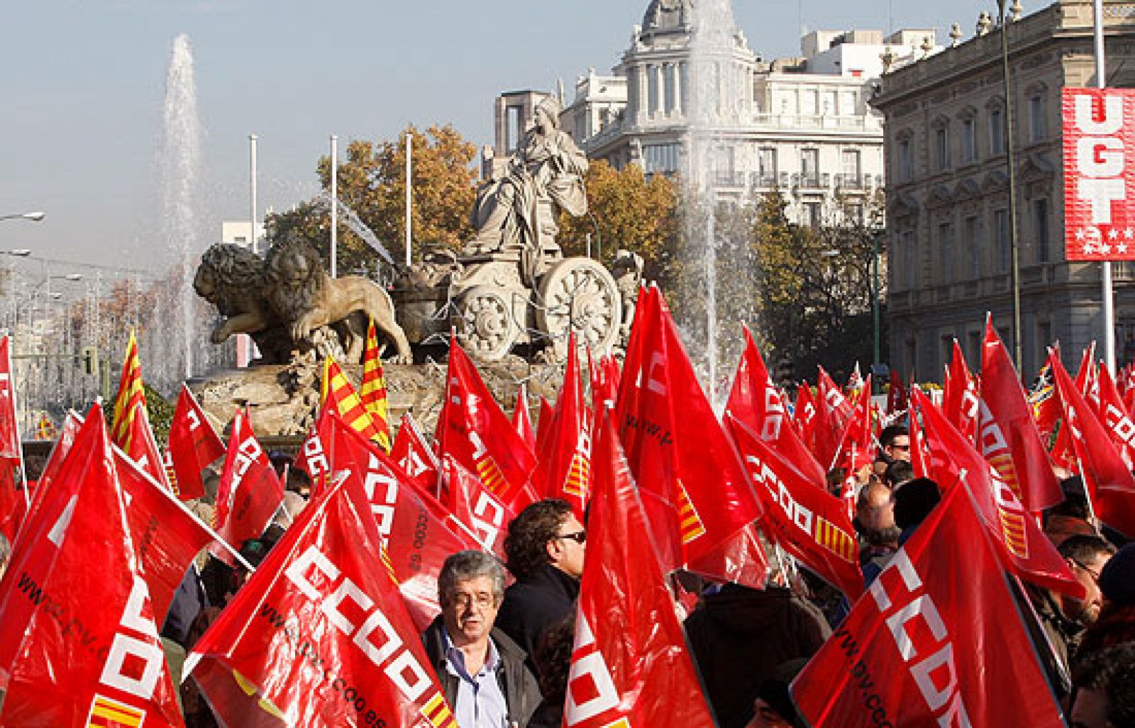 Manifestación convocada por CCOO y UGT