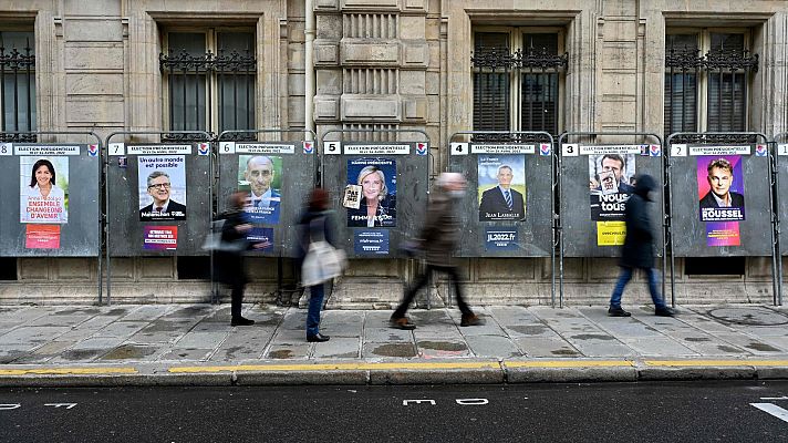 Telediario 1 - Las encuestras auguran un mal futuro a la izquierda francesa en las elecciones presidenciales