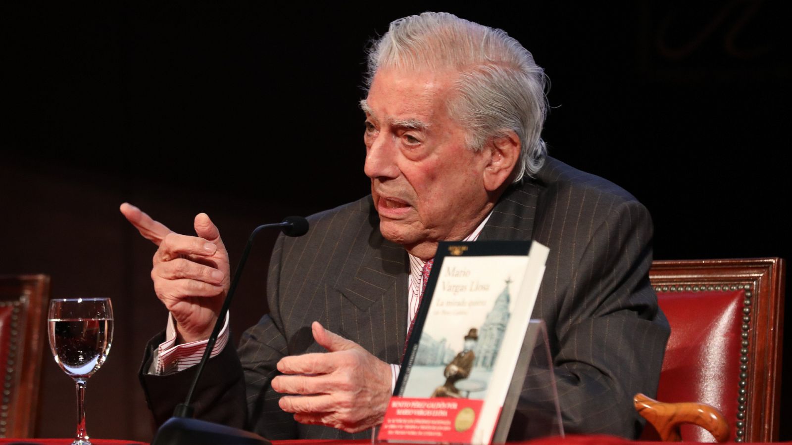 Vargas Llosa escribe sobre Pérez Galdós: 'La mirada quieta'