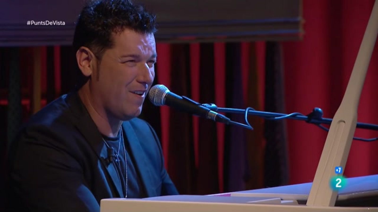 Punts de vista -  Dani Ramírez interpreta  'Al final de nuestra historia' - Veure ara