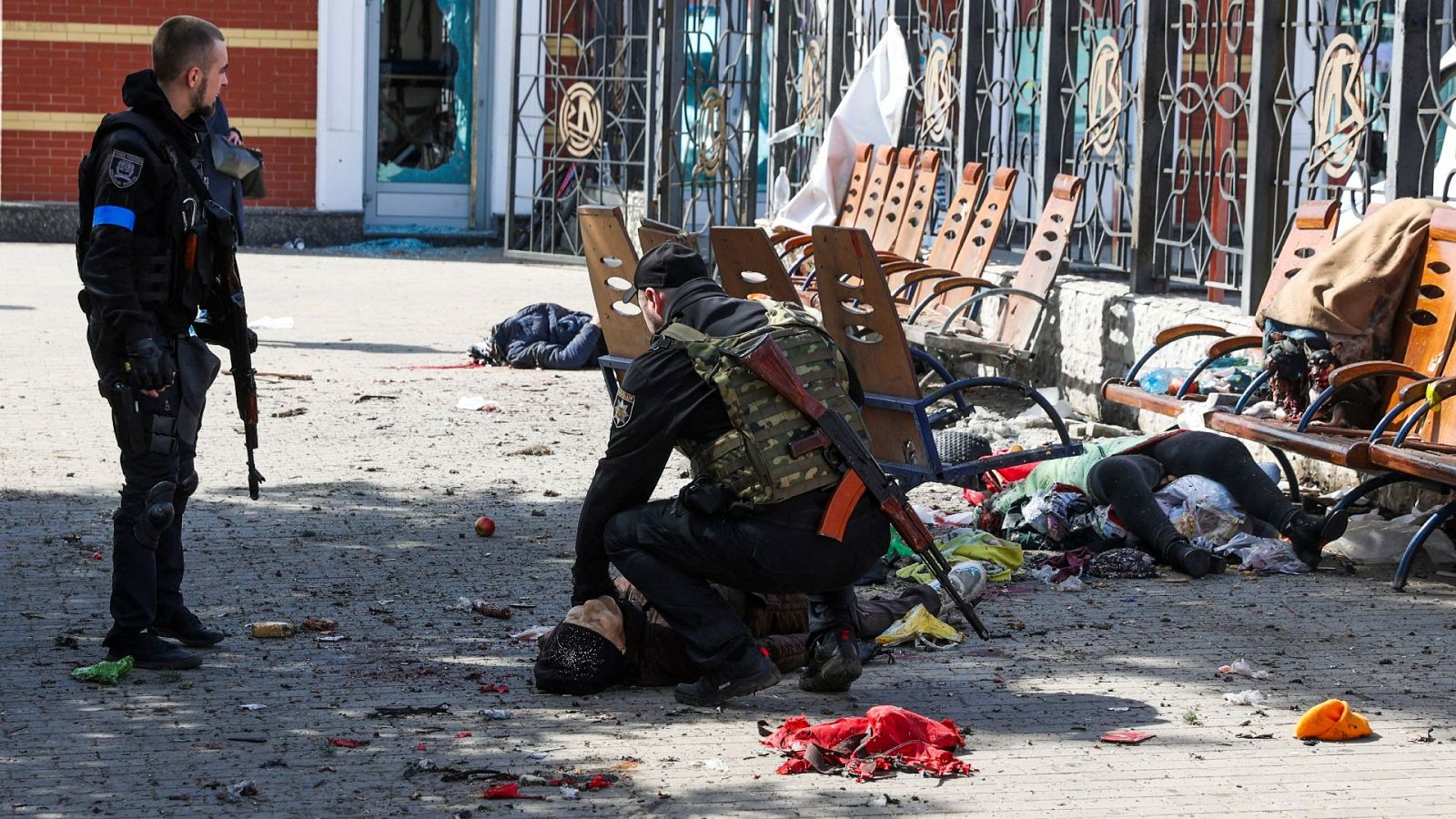 El ataque a Kramatorsk deja al menos 50 muertos