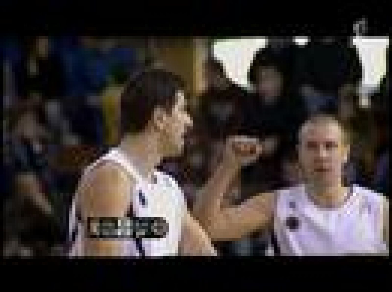 Baloncesto en RTVE: Cajasol 99-59 CB Murcia | RTVE Play