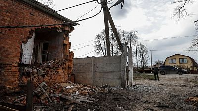 Continúan los ataques a domicilios de civiles en Járkov