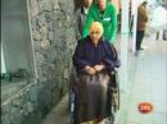  - Moratinos 'lleva a Haidar' a EE.UU.