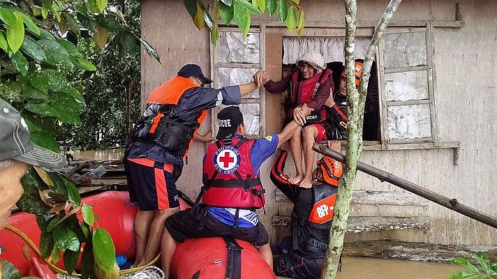 El tifón 'Megi' deja más de 50 muertos y al menos 200 heridos en Filipinas