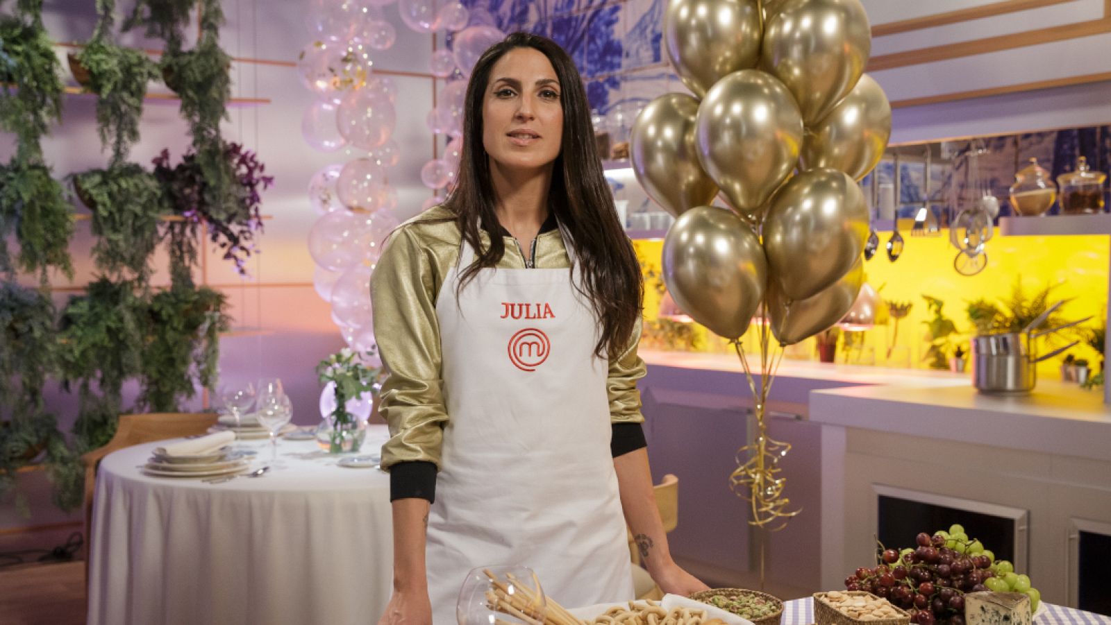 Conoce a Julia, aspirante de MasterChef 10