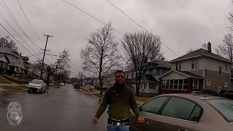 Un policía mata a un joven de origen congoleño en Michigan