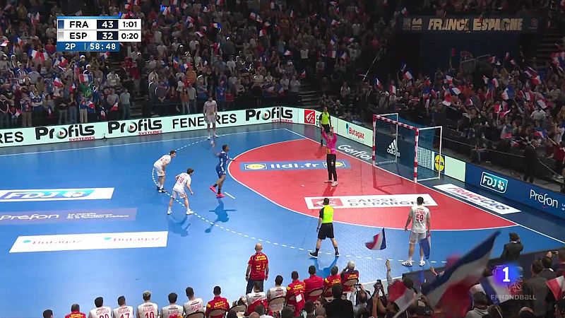 Los 'Hispanos' reciben un duro correctivo de Francia