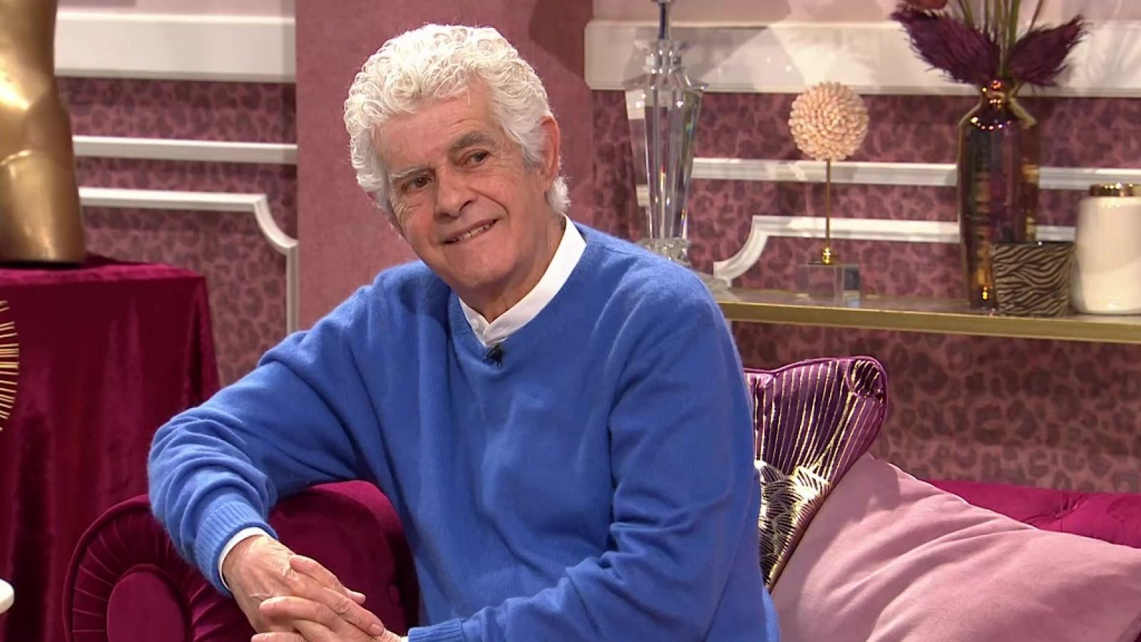 Cine de barrio - Los jueves milagro (presentación) - ver ahora