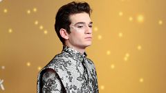 Flash Moda - Jorge Motos, el actor que más arriesga en la alfombra roja