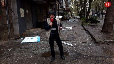 Intenso bombardeo sobre una zona residencial de Járkov