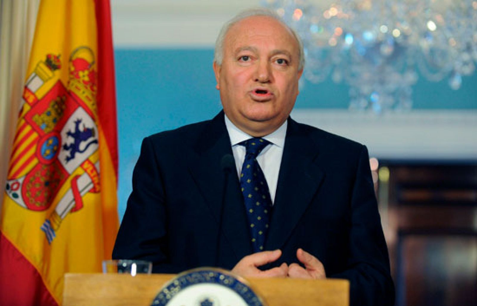 Moratinos habla sobre el caso de Haidar con Hillary Clinton | Ver