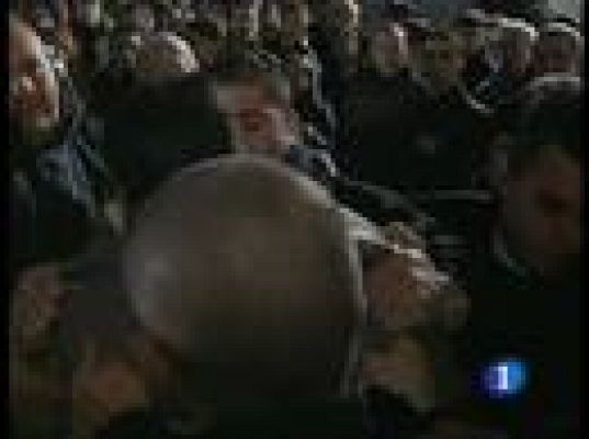  - Berlusconi sigue bajo observación m