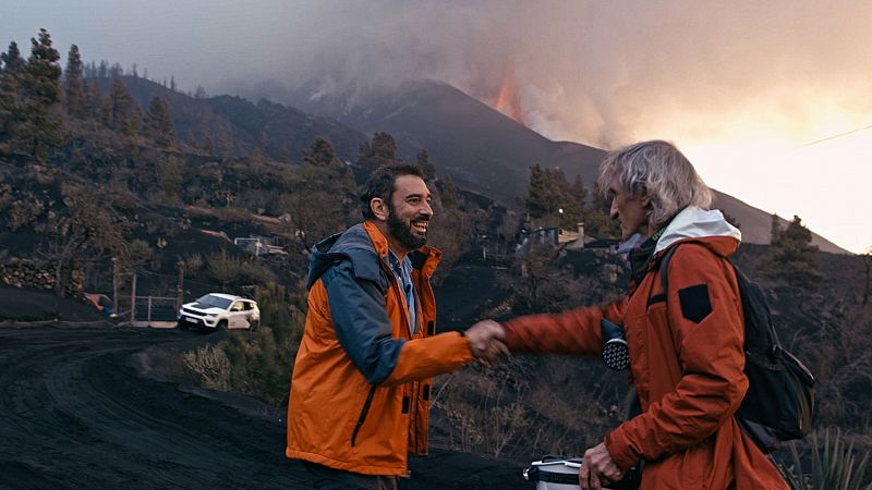 El cazador de cerebros - Los científicos del volcán - Ver ahora