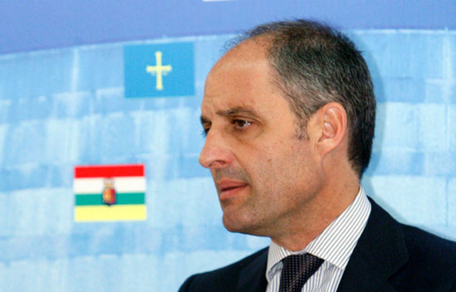 Camps critica al gobierno de Zapatero por no alcanzar un acuerdo | Ver