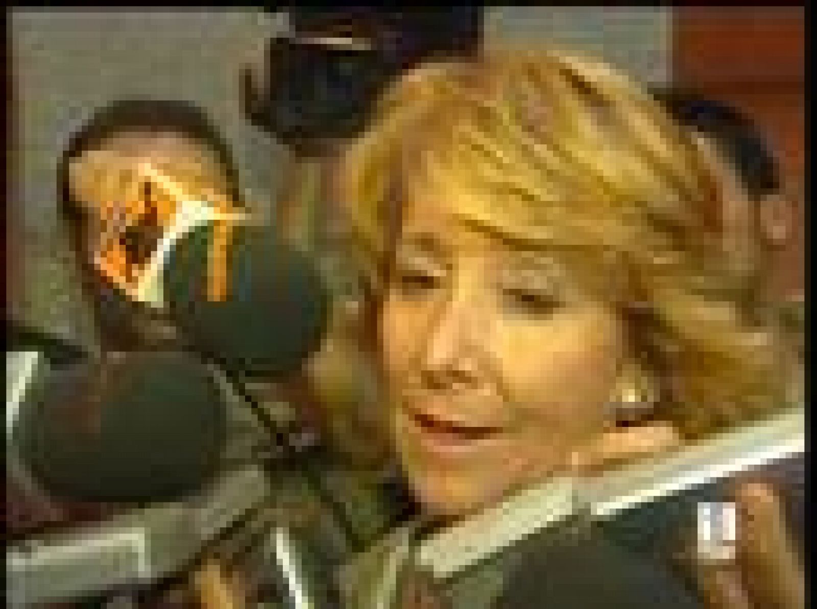 La presidenta de Madrid, Esperanza Aguirre, ha alabado la figura de Ángel Acebes tras su anuncio de que abandonará la Secretaría General del PP.