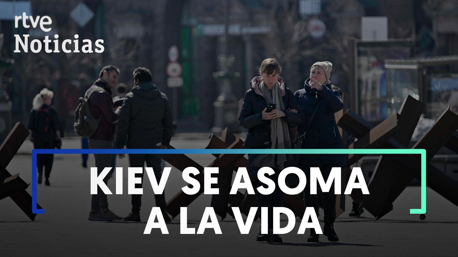 Kiev intenta recuperar la normalidad pese a la amenaza de las bombas