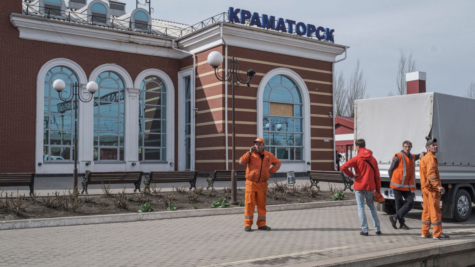 Kramatorsk sigue en alerta por la presencia de miles de tropas rusas