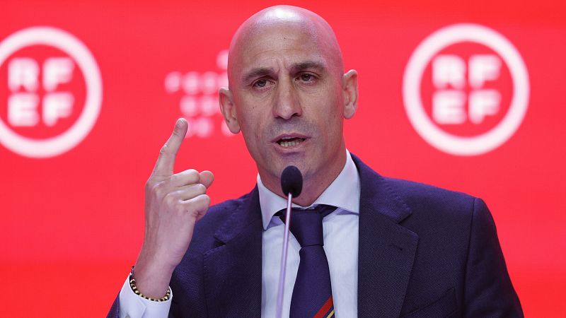 Rubiales defiende la "legalidad" del contrato de la Supercopa
