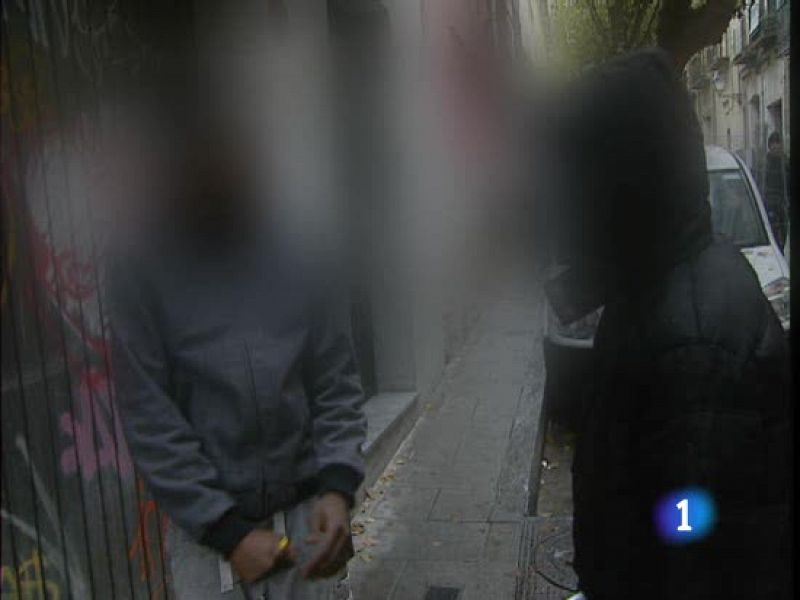 Reporteros del telediario - Amnistía Internacional denuncia el trato vejatorio que reciben en España los menores internados en centros