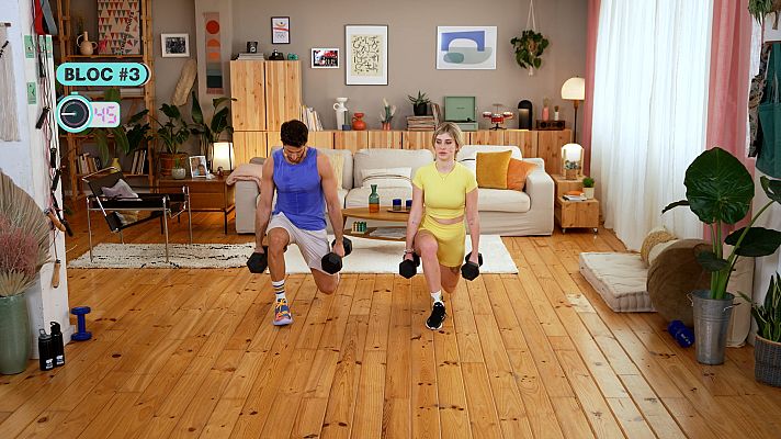 Cesc Escolà i Samantha Gilabert fan un circuit de full body