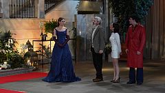 Patricia Conde cose junto a Pablo un traje de novia