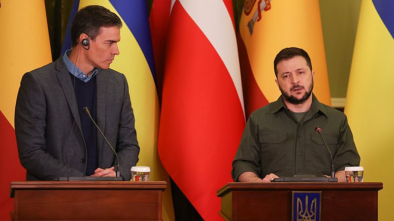 Sánchez se reúne con Zelenski en Kiev tras su visita a Borodianka