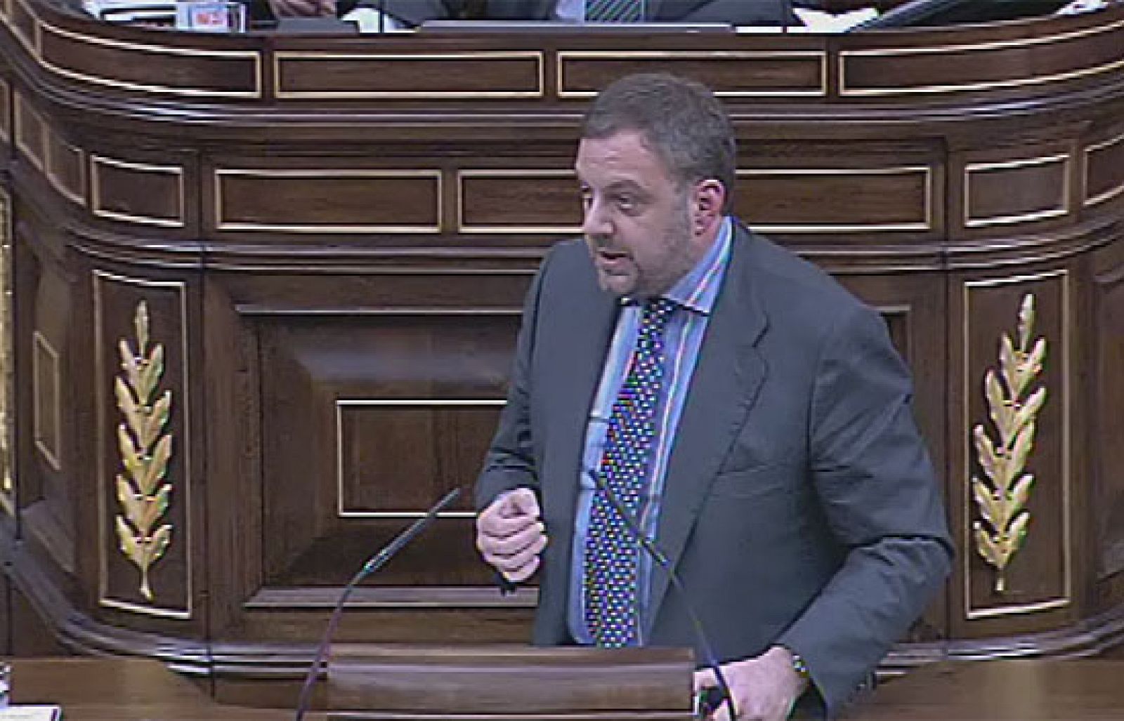 Aminatu Haidar centra el debate político en el Congreso de los Diputados | Ver