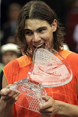 Nadal, en cinco sets