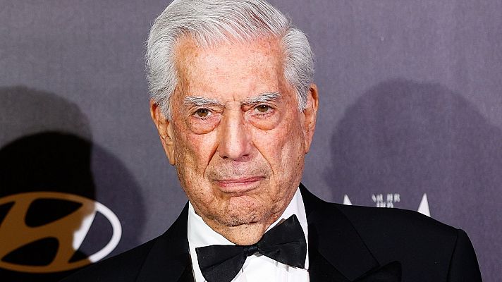 Mario Vargas Llosa, ingresado por coronavirus