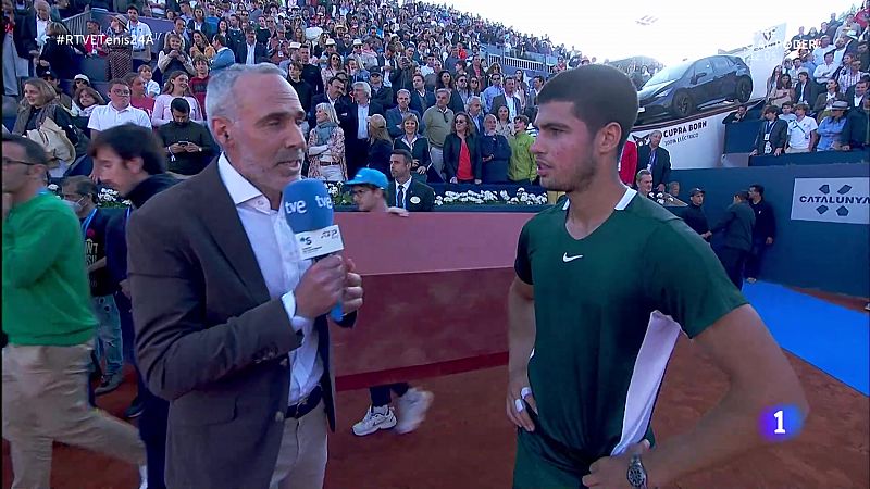 Alcaraz: "Después de la paliza de la mañana, tenía que ser agresivo en la final" Alcaraz: "Después de la paliza de la mañana, tenía que ser agresivo en la final"