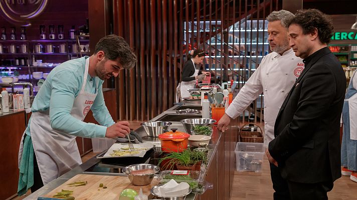 MasterChef - ¿Existe un tonteo entre Patricia y Luismi?