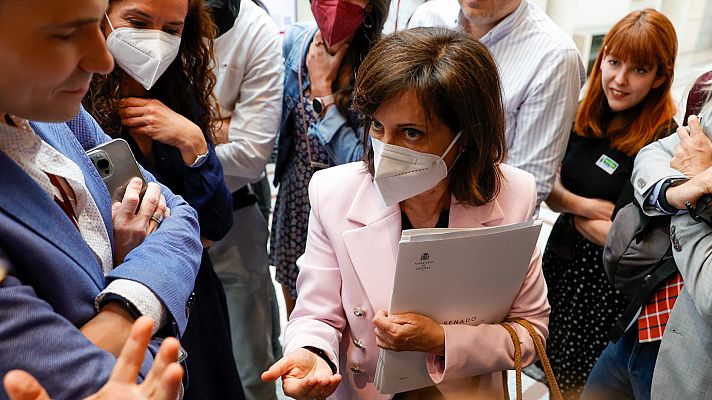 Telediario 2 - Robles defiende la legalidad del Gobierno ante las acusaciones del espionaje de Pegasus