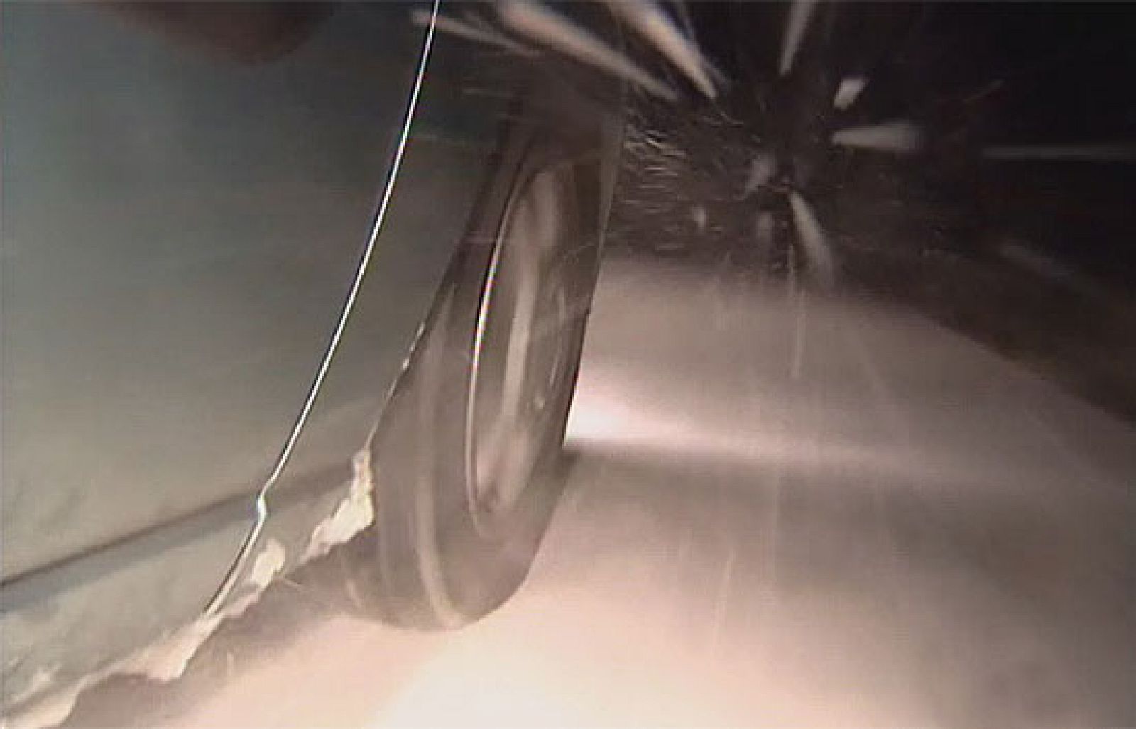 El temporal pone a muchos conductores en situaciones difíciles | Ver